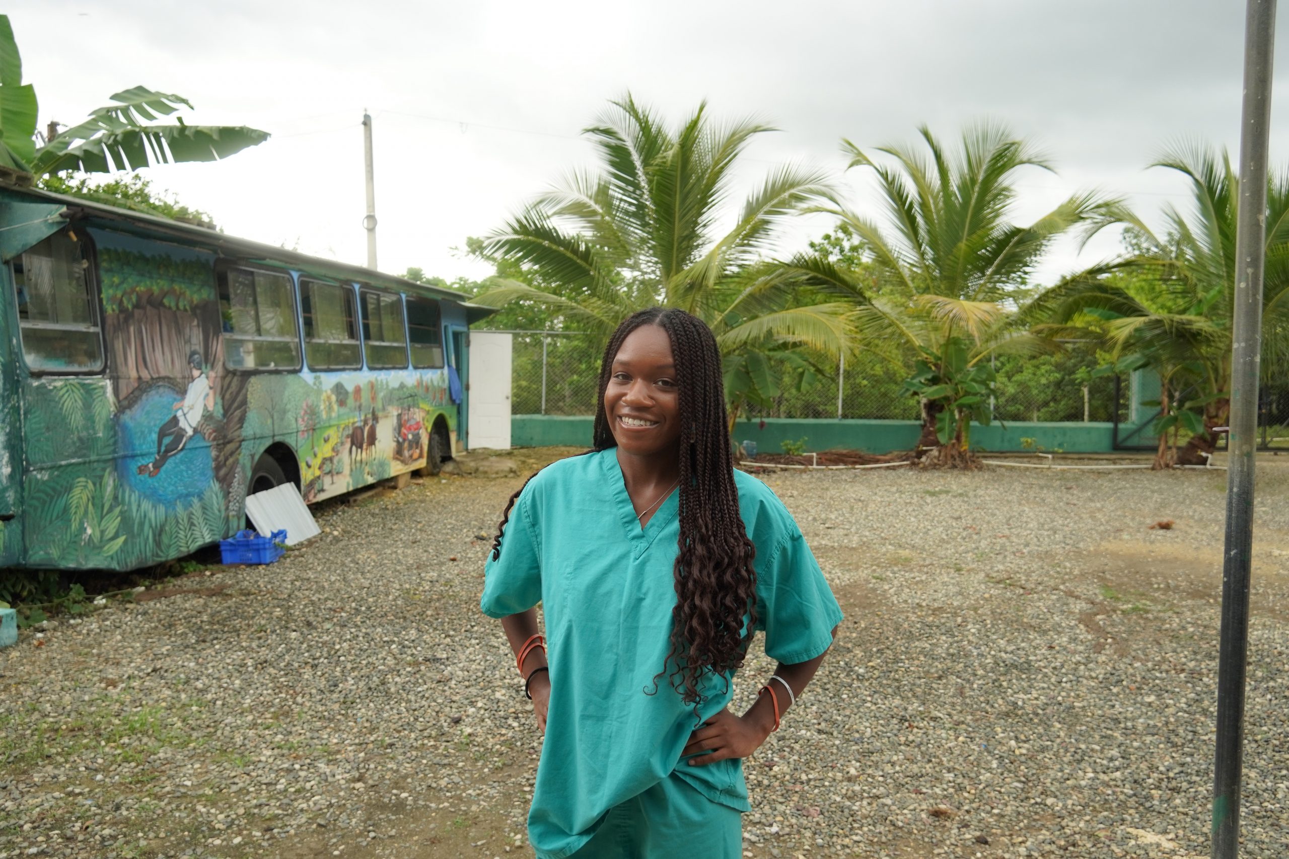 Jasmine Decossard Headshot